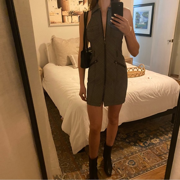 Vintage Guess Zip-up Dress - Picture 3 of 3